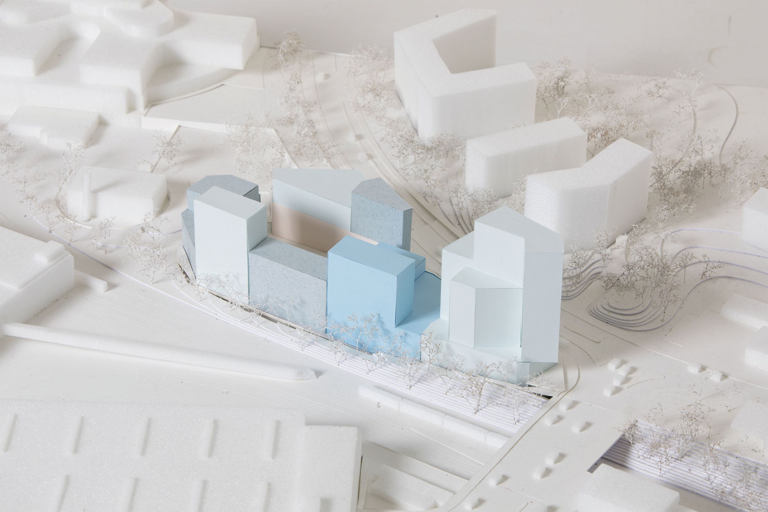 226.V+.Delta.Maquette