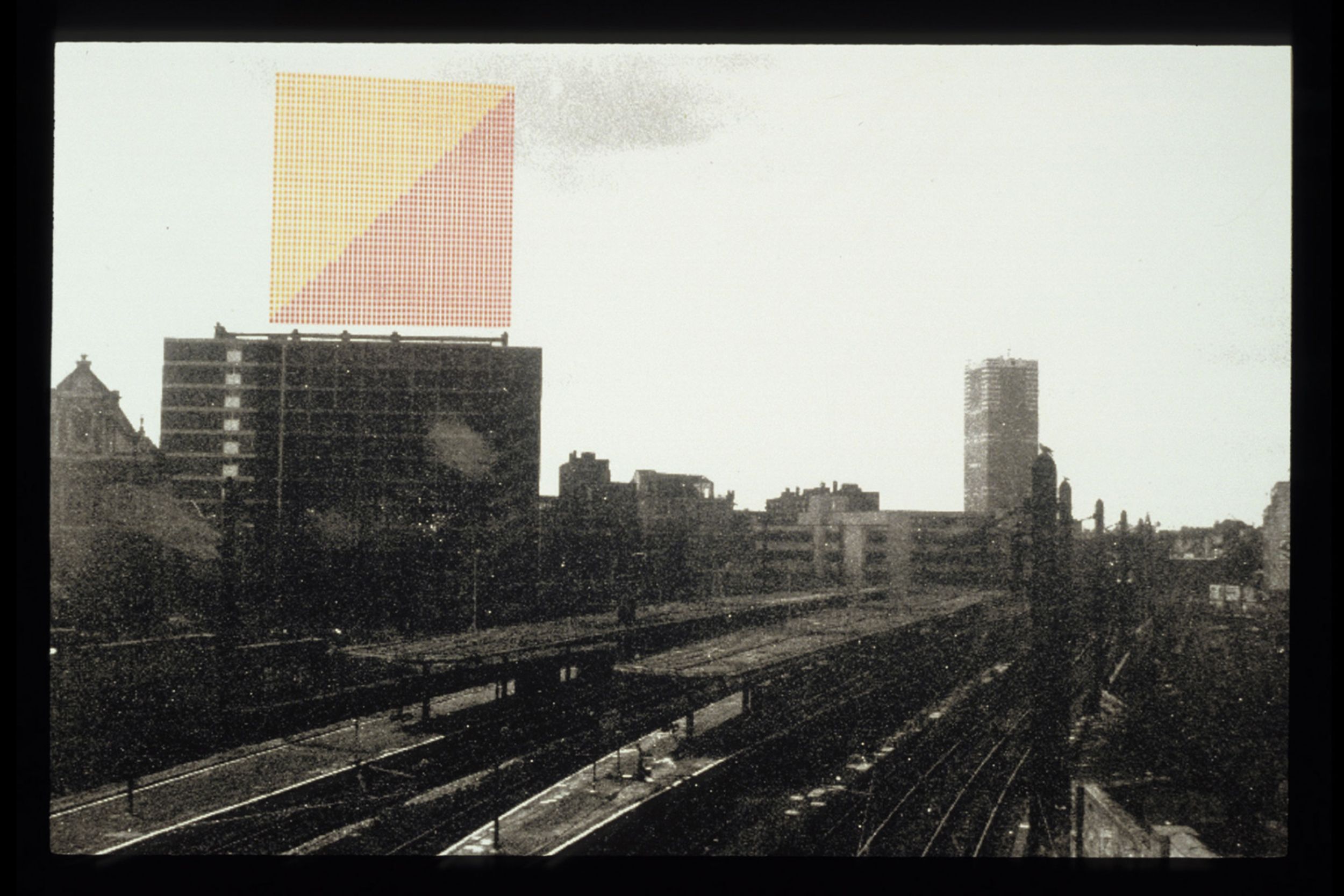 06.V+.BALLON.collage-Light